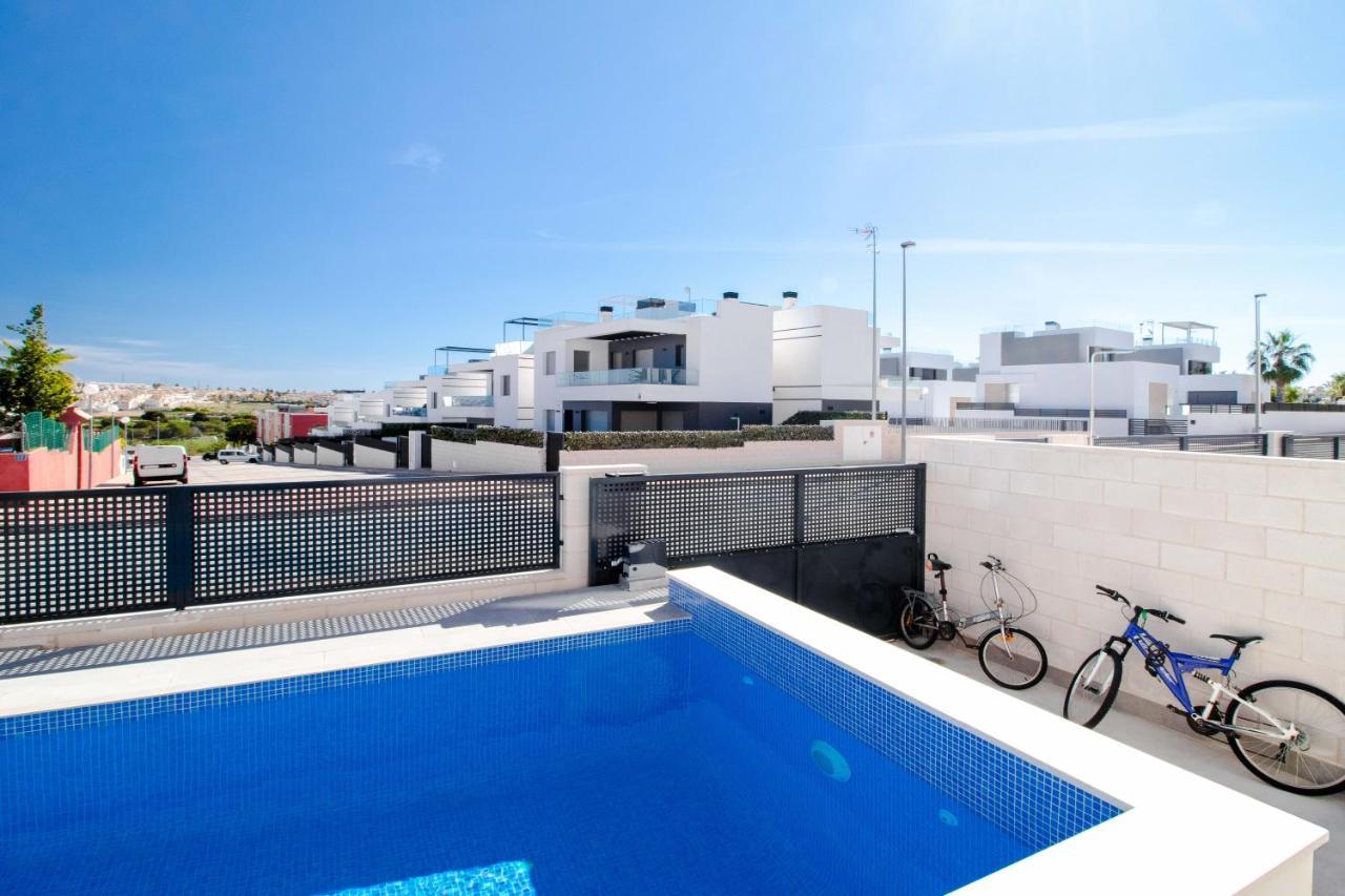 Villa De Lujo Con Piscina Orihuela Luaran gambar