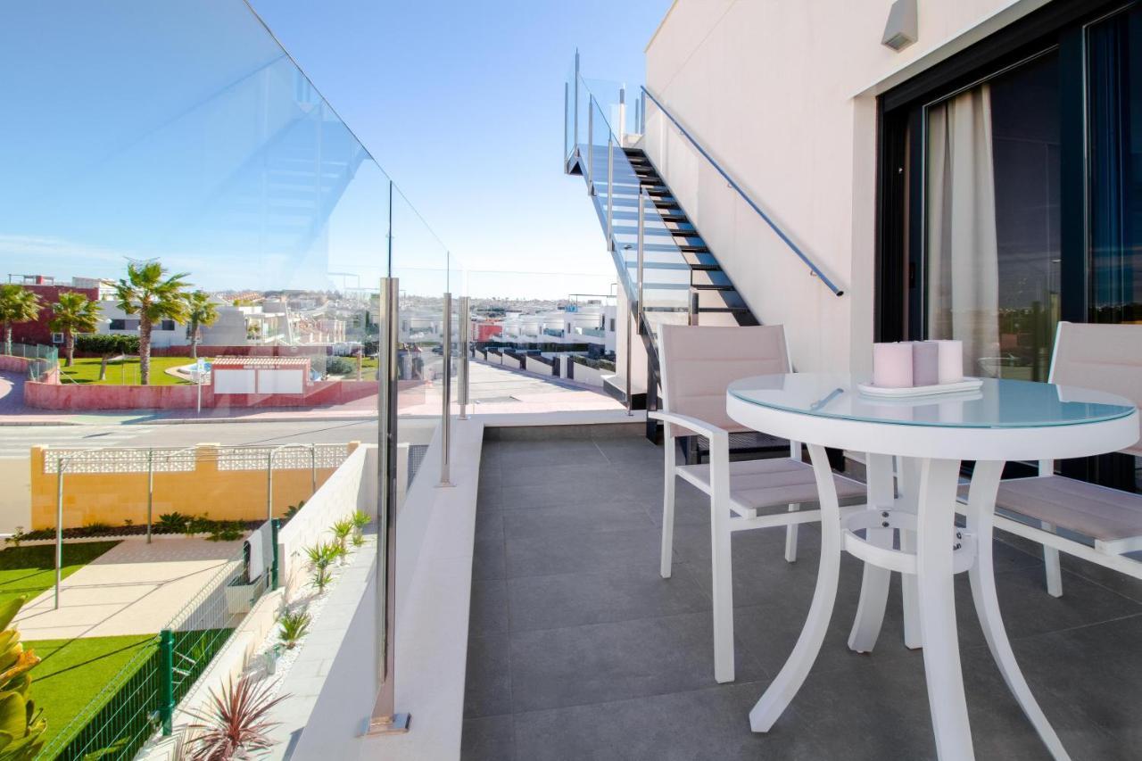 Villa De Lujo Con Piscina Orihuela Luaran gambar